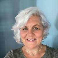 400+ perfiles de «Beth Pê»