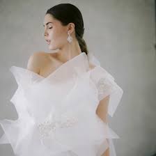 Truly Enamoured X Tinara Brides Introducing Trulyenamoured International Designer Bespoke Service In Co Gown Designs Couture Gown One Shoulder Wedding Dress