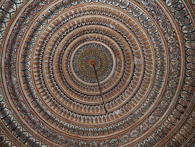 Ceiling of Vimal Vasahi Temple (of Dilwara Jain Temples), Mount Abu, Rajasthan. © Rita Willaert : r/IndiaNonPolitical
