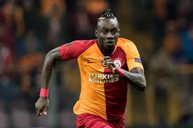 Mbaye diagne başka oyuncu ile karşılaştır. Mbaye Diagne Porte Galatasaray Contre Malatyaspor L Equipe