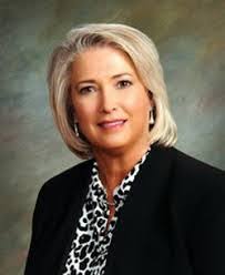 Toni Ward's Instagram, Twitter & Facebook