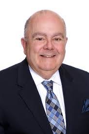 Danielle Loewen's Instagram, Twitter & Facebook