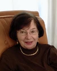 Elaine Laplante's Instagram, Twitter & Facebook