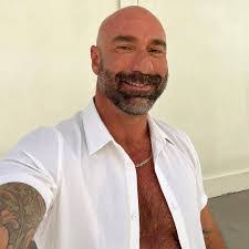 Drew Sebastian's Instagram, Twitter & Facebook