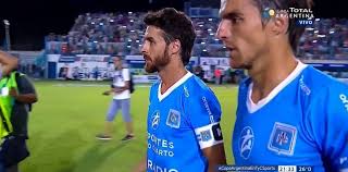Although many sports are practised at the club, it is mostly known for its football team, which currently plays in the torneo argentino b, the. El Sueno Del Hincha De Rio Cuarto Que Quiere Ver Jugar A Un Ex River Contra Boca