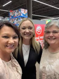 We're getting a new Aldi in Seaford DE! I can't wait! CawCaw!