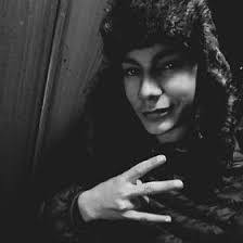 Damian Chavez's Instagram, Twitter & Facebook