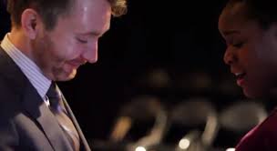 Chicago Couple Gets Surprise Engagement Assist From Aaron Paul