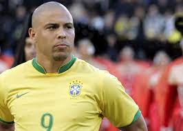 Cristiano ronaldo hat es mal wieder getan. Brasilien Legende Ronaldo Mit Lungenentzundung Auf Intensivstation Sky Sport Austria