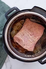 Spoon the broth from the instant pot over the meat to keep it moist. Instant Pot Corned Beef And Cabbage Pressure Cooking Today