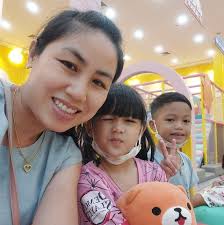 อาจารย์อดัม