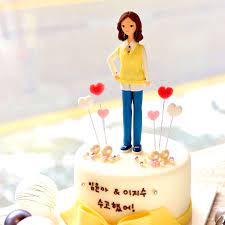 Yoona lee cake