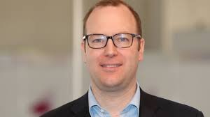 DocMorris bindet „Mr. Apo-Rot“