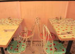 kitchenette uptown food lover girl