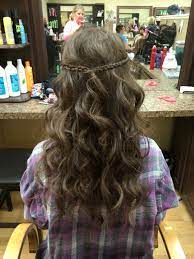 Pin By Michelle Beemer On My Healthy Hair Simple Prom Hair Homecoming Hairstyles Prom Hair Medium