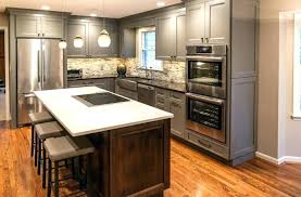 Our full kitchens are shown with a standard 10'x10' kitchen layout price, which includes cabinets, door and drawer fronts, drawers, shelves, hinges, cover panels, toekicks and legs in a single style. Planning And Pricing Your Dream 10x10 Kitchen
