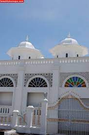 18m @ klinik dr wan saleha. World Beautiful Mosques Pictures