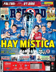 Cruz azul mantuvo la posesión de la pelota, mientras que las imprecisiones se apoderaron de santos, equipo que se quedó sin ideas para generar jugadas de peligro, salvo acciones de tiro. 5mwfdtm6zkkncm