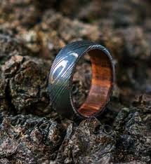 Damascus Ring Hardwood Sleeve Handmade Damascus Steel Ring Damascus Wood Ring Men Wedding Ring In 2020 Rings For Men Damascus Ring Wedding Rings