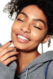 Sharon Decarolis's Instagram, Twitter & Facebook