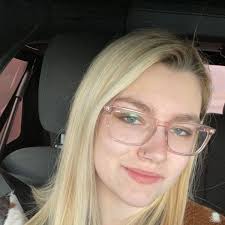 Rain Brown's Goofy Mood Captured Perfectly In This Fun Candid Photo ❤️