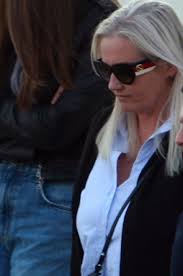 Gangsters' molls Joanne Byrne and Nicola Connor have a lot to lose as  husbands face sentencing