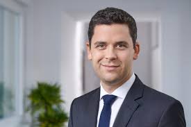 Mag. Dr. Michael KRAUS, LL.B.