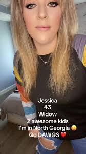 Jessica Cates's Instagram, Twitter & Facebook