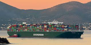 A giant container ship named ever given, owned by the evergreen company, is currently completely blocking the suez canal. 6jcmxd47mcmj5m