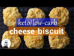 Do You Like Red Lobster S Cheddary Bay Biscuits Then You Will Absolutely Love These Low Carb Biscuits That Ar In 2020 Best Keto Bread Cheese Biscuits Low Carb Biscuit