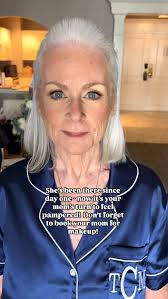 Booking makeup for your mom (or future MIL) isn’t just about photos! It’s  about giving her a moment to feel special