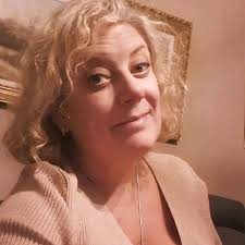 Therése Larsson (@therese.larsson.1217) • Threads, Say more