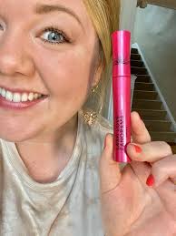 Ashley Henkes, Mary Kay Independent Beauty Consultant