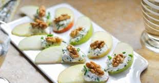 Bouchee Aperitive Pomme Et Fromage Frais Aux Herbes Recette Interfel Les Fruits Et Legumes Frais Recette Recettes De Cuisine Recette Aperitif