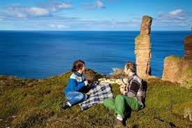 Scotland is a nation in northwest europe, one of the four constituent countries of the united kingdom. Wandern In Schottland Die 25 Besten Wanderwege Ridestore Mag