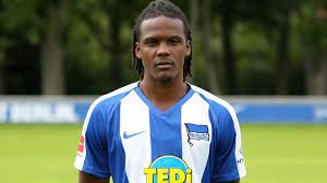 Join the discussion or compare with others! Dedryck Boyata Spielerprofil Dfb Datencenter