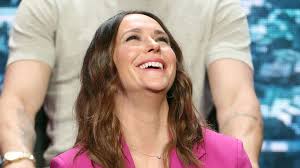 Jennifer love hewitt [ born: Jennifer Love Hewitt Sie Fuhlt Sich Viel Zu Dick Promiflash De