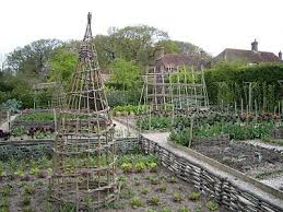 Charlottes Garden Scrap Book Perch Hill Sloped Garden Fruit Garden Design Gorgeous Gardens