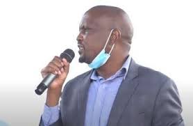 Moses kuria is a rising kenyan politician who is currently the sitting member of parliament for gatundu south constituency, kiambu county. I Took Ksh100k Bribe But I Will Return It Moses Kuria Kenyans Co Ke