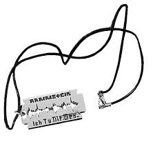Rammstein Anhanger Rasierklinge Ich Tu Dir Weh Rammstein Https Amzn To 2aiz41l