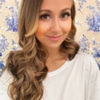 Jennifer Fabre's Instagram, Twitter & Facebook