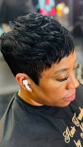 Fresh with the Mohawk for the Fall season! Book now for a fresh look! #hair  #hair it #relaxedhair #mohawk #shorthairdontcare #hairtrendsbymichellesalon  #marylandsalon #licensedhairstylist #salonowner ...