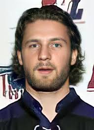 Player photos for the 2003-04 Langley Hornets at hockeydb.com