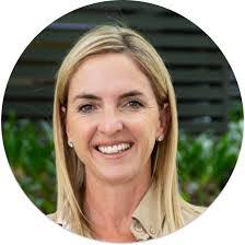 Amanda Barwick's Instagram, Twitter & Facebook