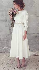 Die bestehenden hochzeitskleider um die fehlenden. Schones Und Einfaches Kurzes Brautkleid Zur Hochzeit Hochzeitskleid Kurzes Hochzeitskleid Brautkleid