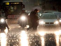 Interrogation de pluie dans l'heure de météo france. Record De Pluie En Une Heure D Orage A Paris Dimanche Soir Challenges