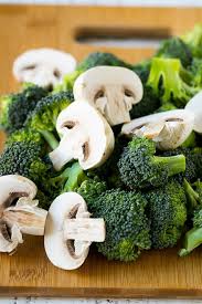 How to make easy chicken and broccoli noodle stir fry. Chicken And Broccoli Stir Fry Dinner At The Zoo