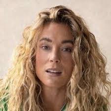 Jodi Steele's Instagram, Twitter & Facebook