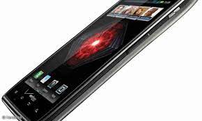 Motorola RAZR Maxx: Android-Flunder mit ...