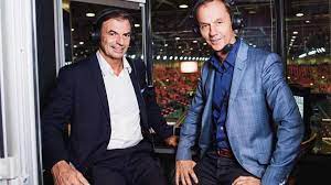 Er weilt derzeit in er sei für einen monat in den usa und könne in dieser zeit auf einen funktionierenden vorstand vertrauen. Tennis Tennis Kommentatoren Ein Bisschen Fan Durfen Wir Sein